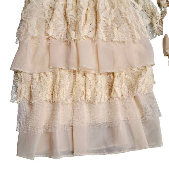 Lacey Victorian Lace Palazzo Pants Leggings In Buttercream - Picture 4 of 8